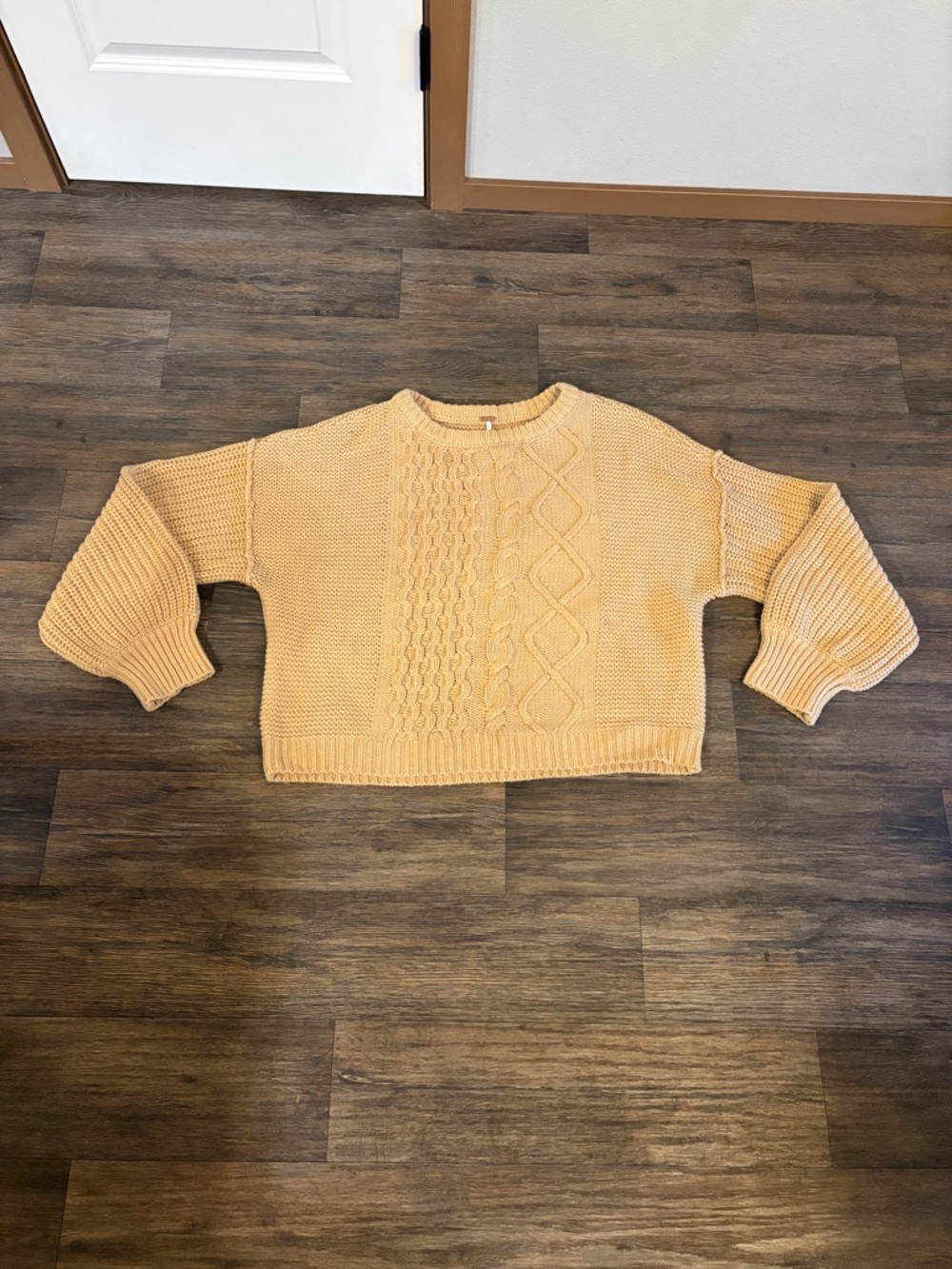 Free People Boho Sweater Dream Cable Crewneck Heavyweight Camel Brown Size XL - Picture 2 of 8